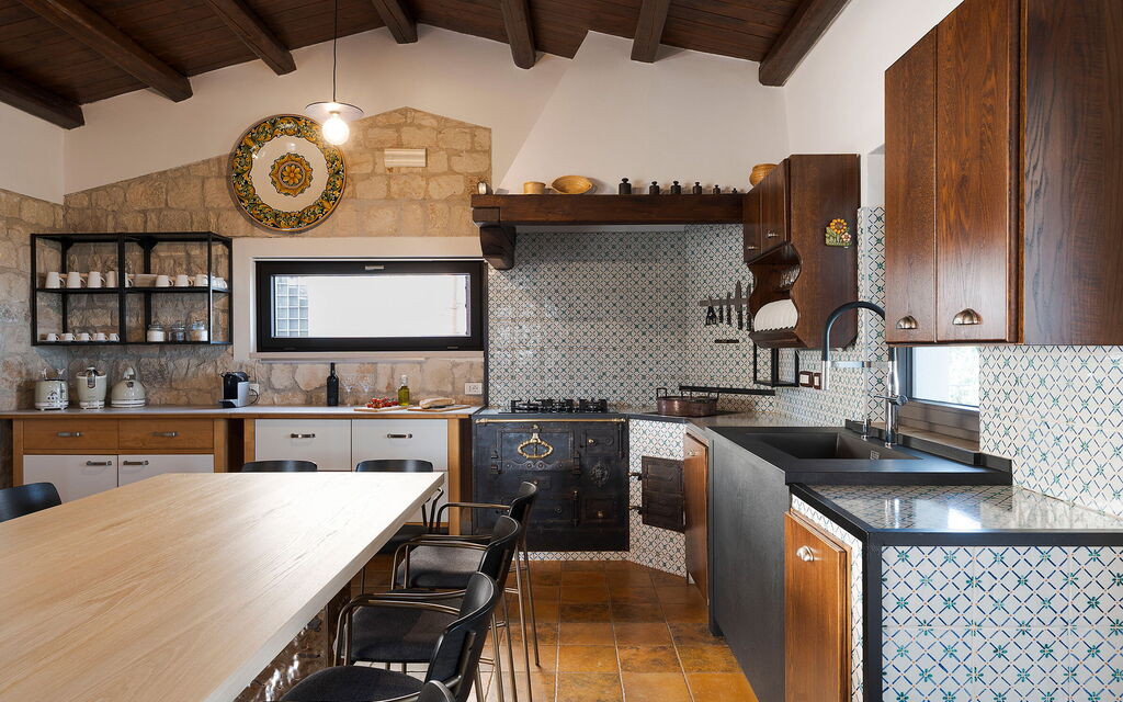 Sicilia 047 - Corte Antigua