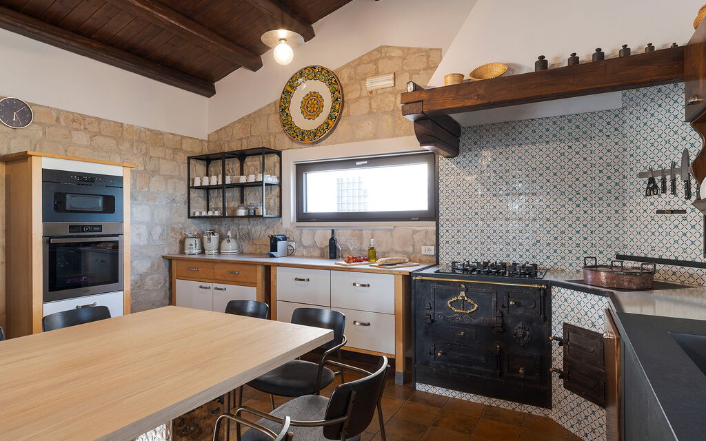 Sicilia 047 - Corte Antigua