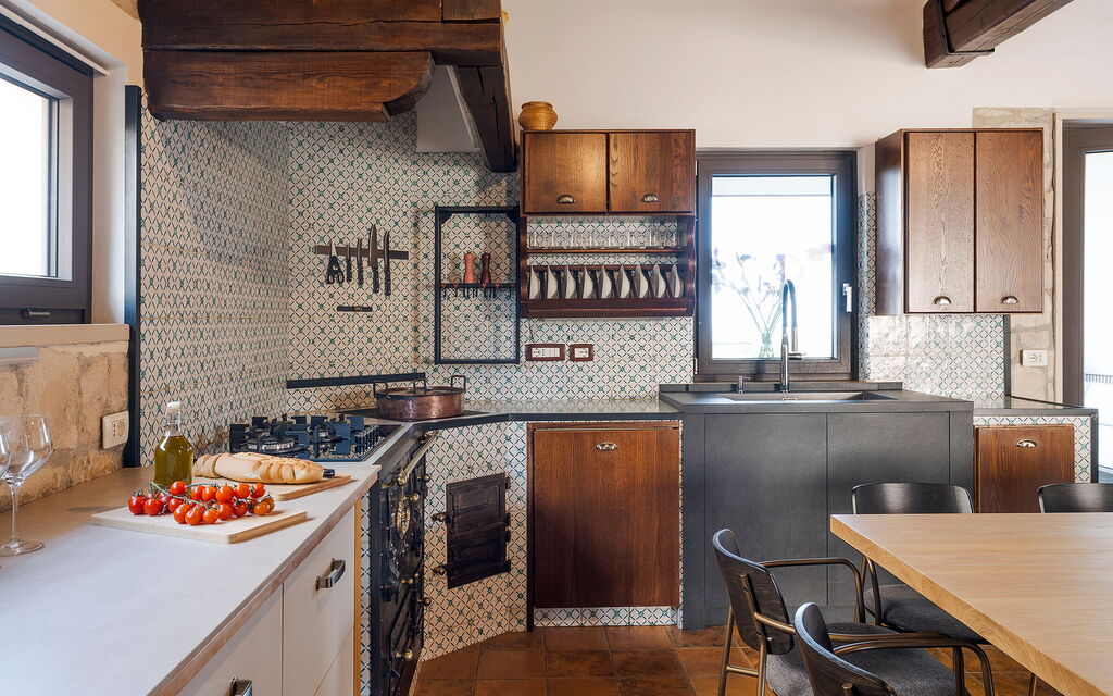 Sicilia 047 - Corte Antigua