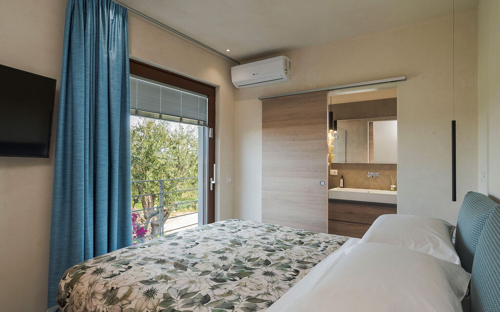 Sicilia 047 - Corte Antigua