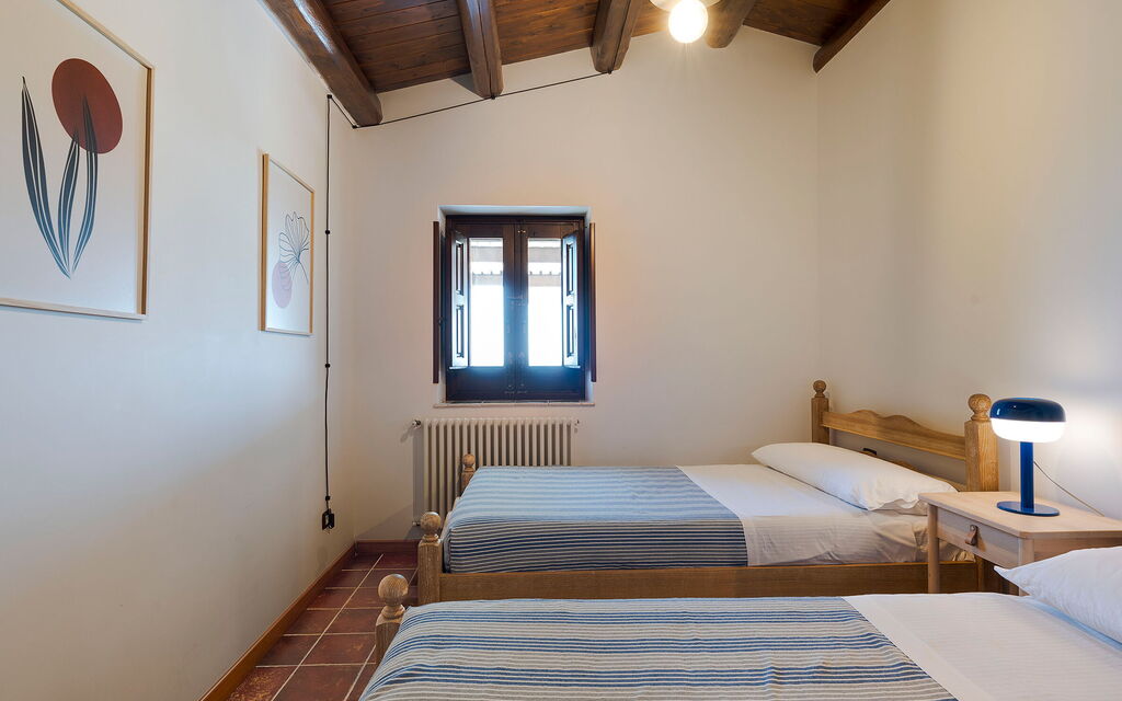 Sicilia 047 - Corte Antigua