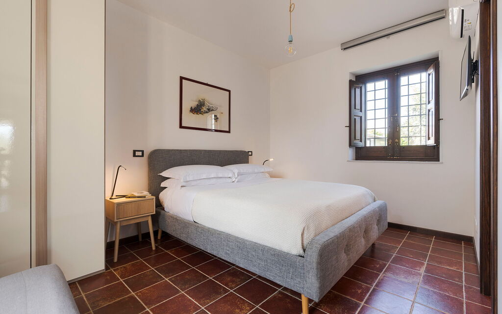 Sicilia 047 - Corte Antigua