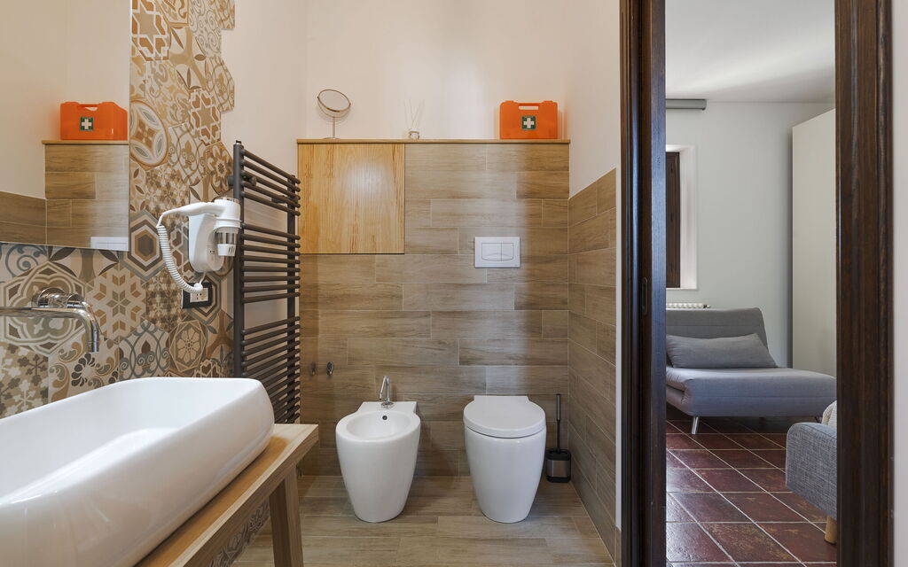 Sicilia 047 - Corte Antigua