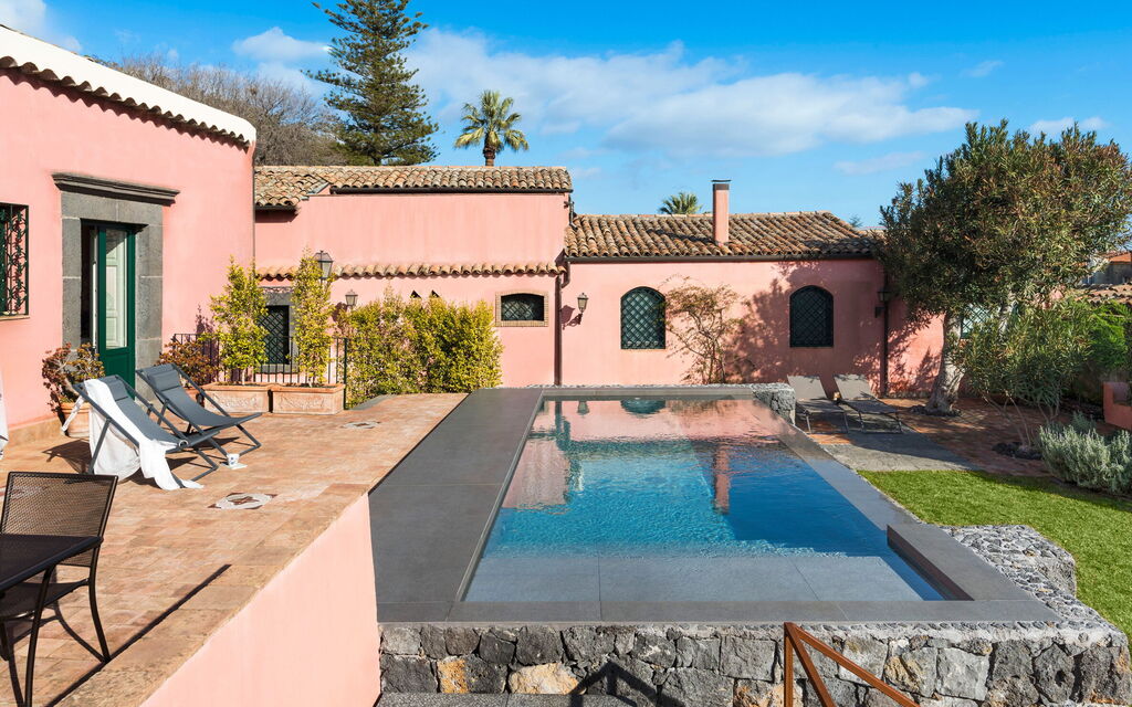 Sicilia 050 - Micanera