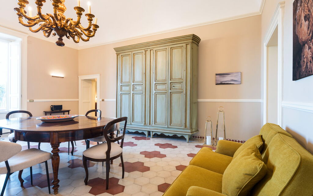 Sicilia 050 - Micanera