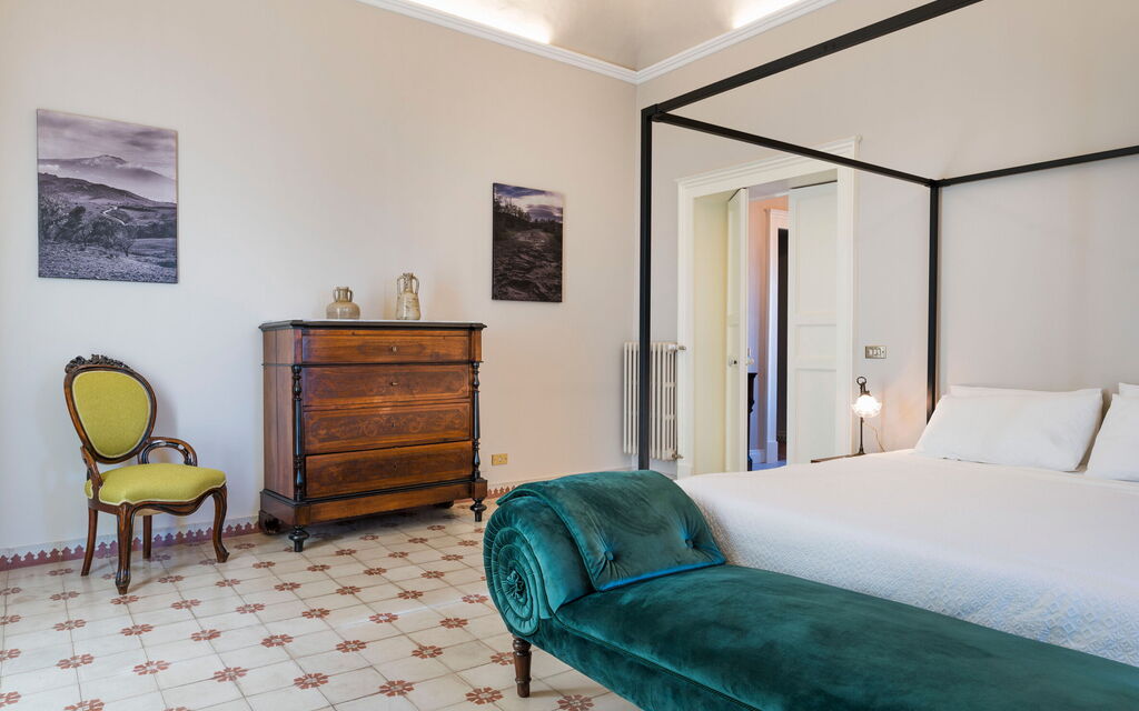 Sicilia 050 - Micanera