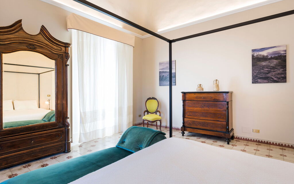 Sicilia 050 - Micanera