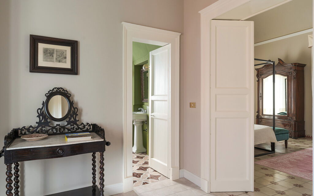 Sicilia 050 - Micanera