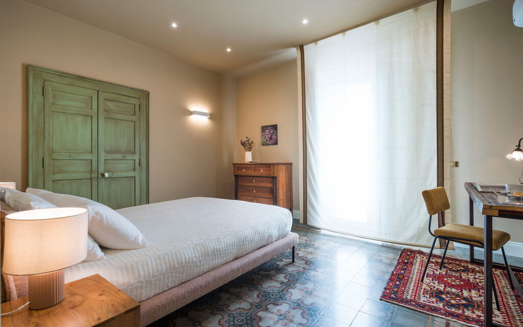 Sicilia 050 - Micanera