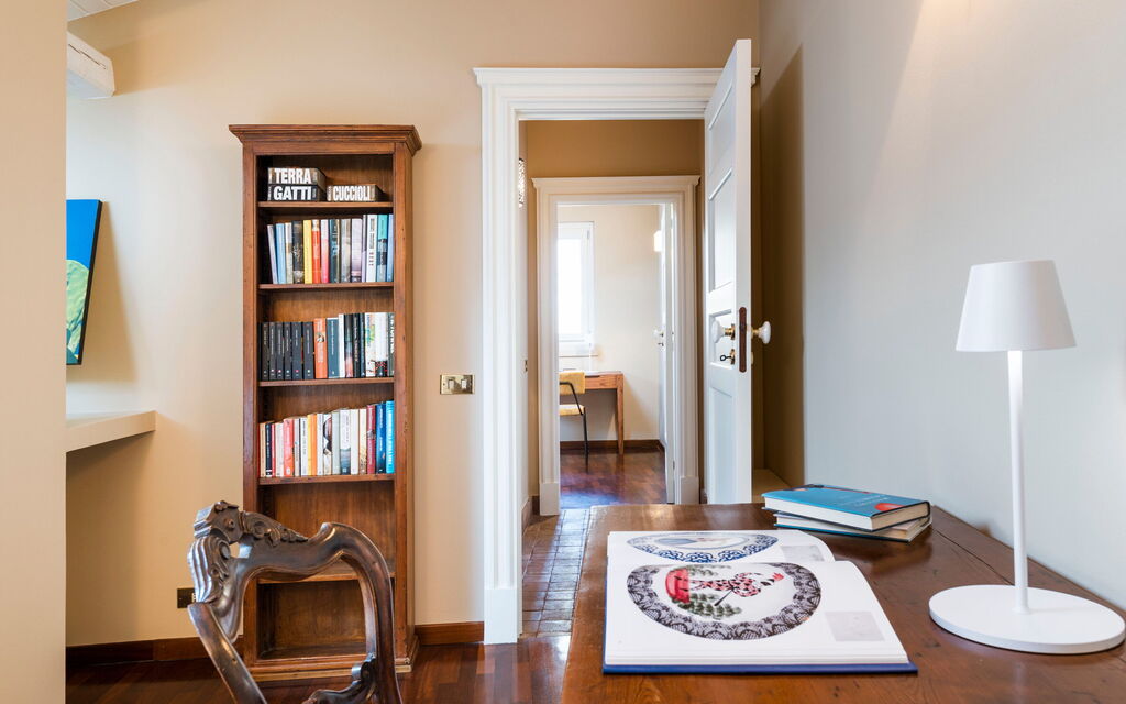 Sicilia 050 - Micanera