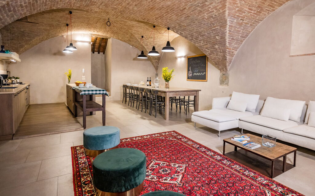 Appartamento La Corte: Living room, dining room and kitchen