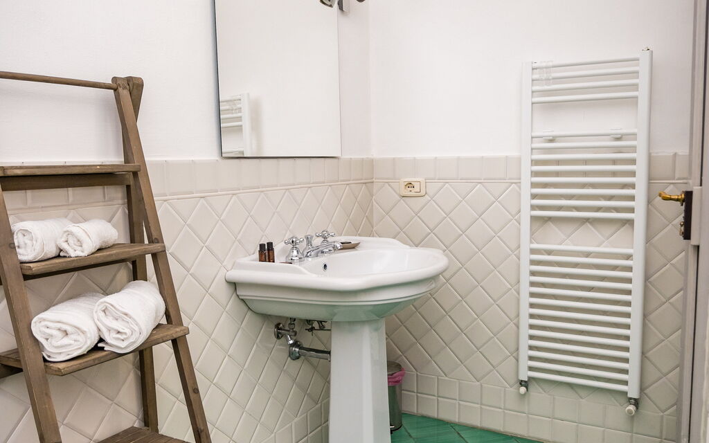 Appartamento La Corte: Bathroom
