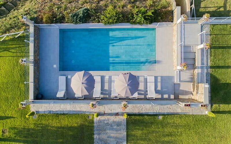 Properties with pool